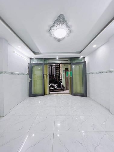 Hình ảnh Nhà 4 x 7 m Đoàn Văn Bơ, Quận 4 chỉ 3,9 tỷ ❤️