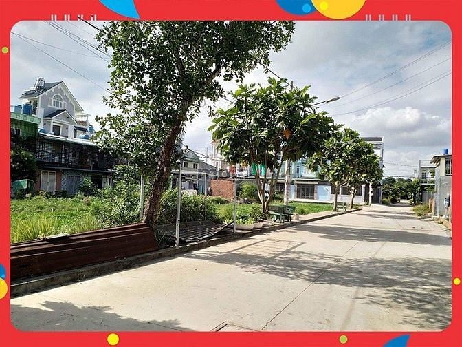 Hình ảnh Q12. 18 triệu/m2, 300m2, đất ngang 21M, gần UBND P-Thạnh Xuân.