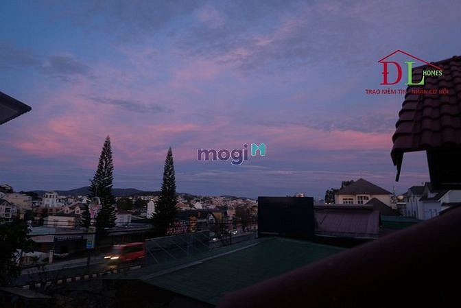 Hình ảnh Cho thuê khách sạn 2 mặt tiền Ba Tháng Tư P3 Đà Lạt view thung lũng