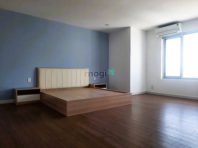 Hình ảnh Cho thuê căn penthouse 4PN 320m2 chung cư Phúc Lộc Thọ Linh Trung