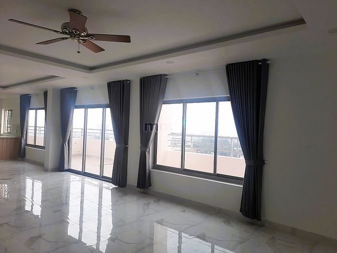 Hình ảnh Cho thuê căn penthouse 4PN 320m2 chung cư Phúc Lộc Thọ Linh Trung