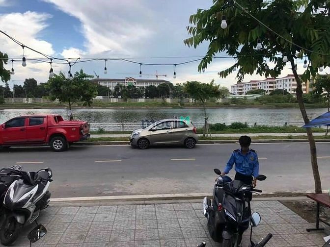 Hình ảnh Bán 4 Nền Hẻm nhánh 5-6-7 Bờ Hồ 51 Đại đại học cần thơ