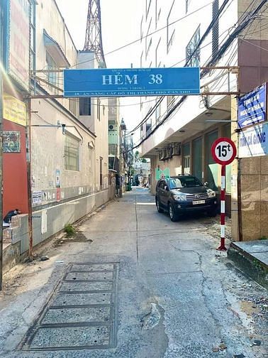 Hình ảnh Bán nền trục chính hẻm 38 đường 3/2 giá 2 tỷ 350