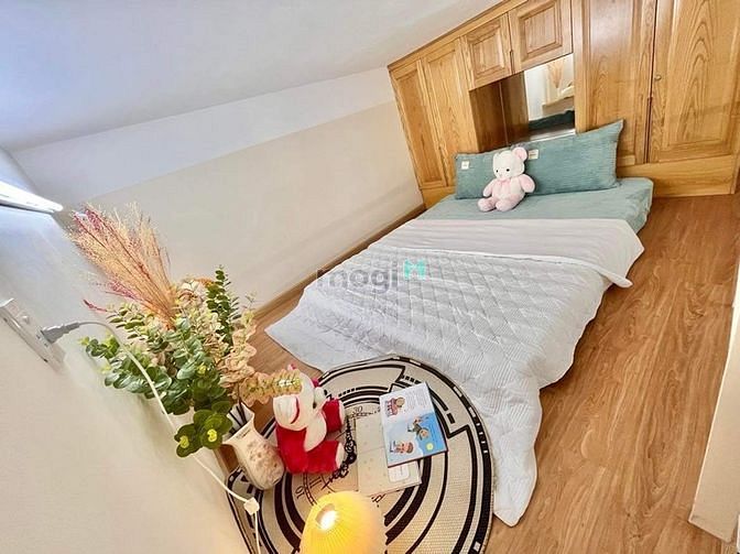 Hình ảnh SỐC - Duplex Full Nội Thất Có Ban Công Nhỏ Tại Cách Mạng Tháng 8