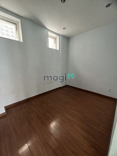 Hình ảnh Cho thuê nhà mặt tiền Võ Văn Tần , Phường 6, Quận 3