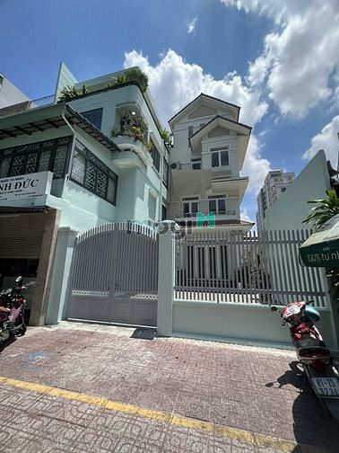 Hình ảnh Cho thuê nhà mặt tiền Võ Văn Tần , Phường 6, Quận 3