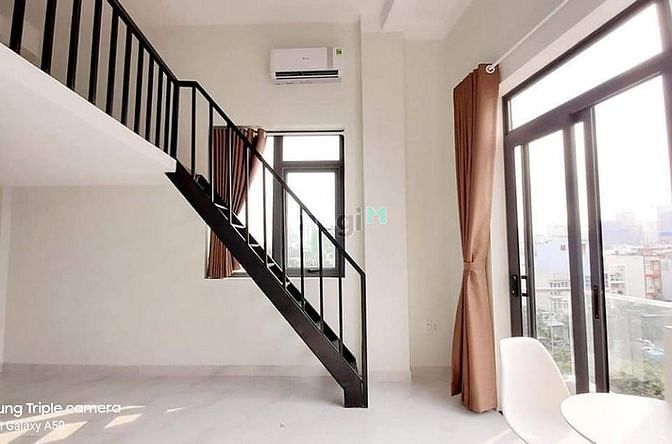 Hình ảnh Mb6623 nạp rút nhanh chóng mini gác ban công full nội thất trung tâm Quận 7