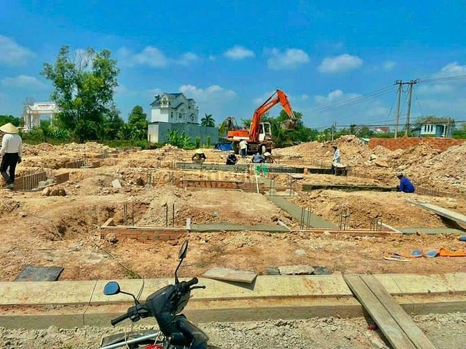 Hình ảnh Ngay kcn Tân Bình, chỉ cần hơn 300tr, dt 70m2 full tc, shr