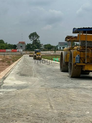 Hình ảnh Ngay kcn Tân Bình, chỉ cần hơn 300tr, dt 70m2 full tc, shr