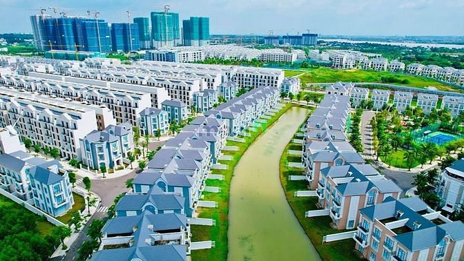 Hình ảnh SIÊU HOT - căn nhà phố vinhomes 84m2 nay chỉ còn 11,x tỷ bao thuế phí