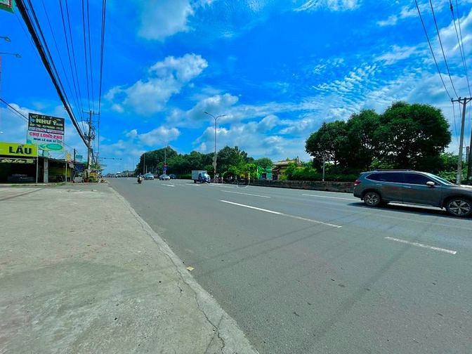 Hình ảnh Đất thổ cư 355m2 SHR ngay QL51 giá cực rẻ