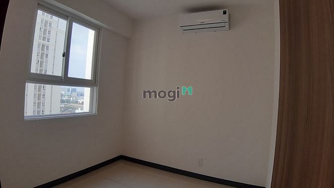 Hình ảnh Mb6623 nạp rút nhanh chóng Imperial Place thiết kế 2 phòng ngủ, nội thất cơ bản.