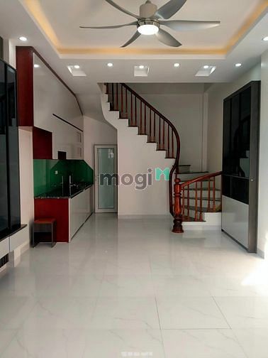 Hình ảnh Phố Vũ Văn Cẩn - Hà Đông - Ô tô - mới xây
