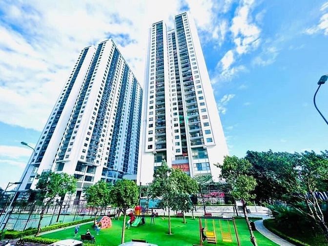 Hình ảnh BÁN 1.8x (bé) căn 2PN2VS FULL NỘI THẤT CỰC CHẤT- T4 Thăng Long Capital