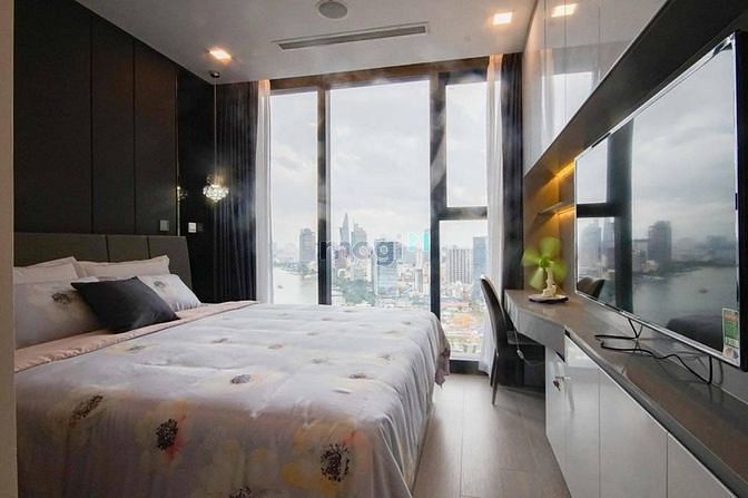 Hình ảnh Vinhomes Golden River - 2 Bedrooms, River View - Giá: 2 tỷ 898