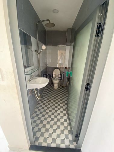 Hình ảnh Bán nhà Hoàng Hoa Thám 2tỷ370 48m2 shr