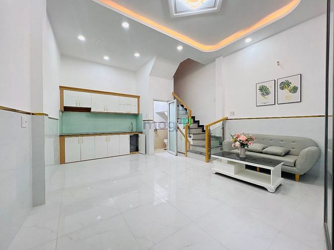 Hình ảnh SHR 3 lầu 4 phòng nhà mới đường 6m