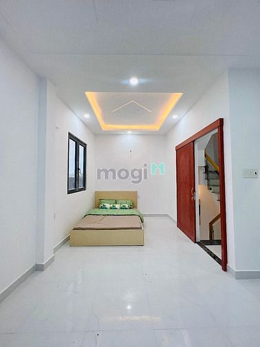 Hình ảnh SHR 3 lầu 4 phòng nhà mới đường 6m