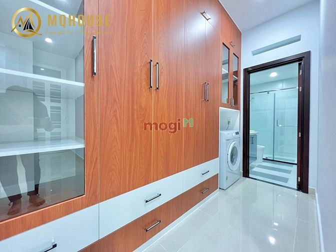 Hình ảnh NHÀ TẦNG TRỆT 2PN+ 2WC _ Sân Để xe + Lối Đi Riêng