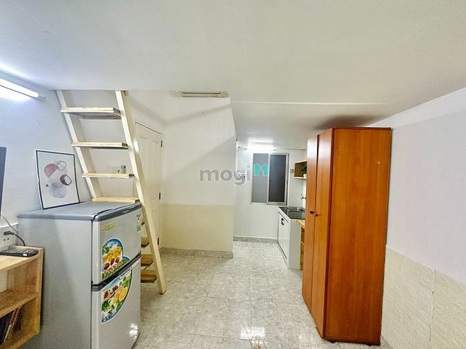 Hình ảnh Mb6623 nạp rút nhanh chóng dạng gác bancol ngay trục đường Lê Văn Sỹ