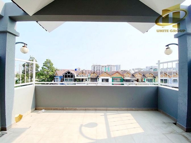 Hình ảnh ⛲️Duplex bancon siêu rộng tại Quận 7