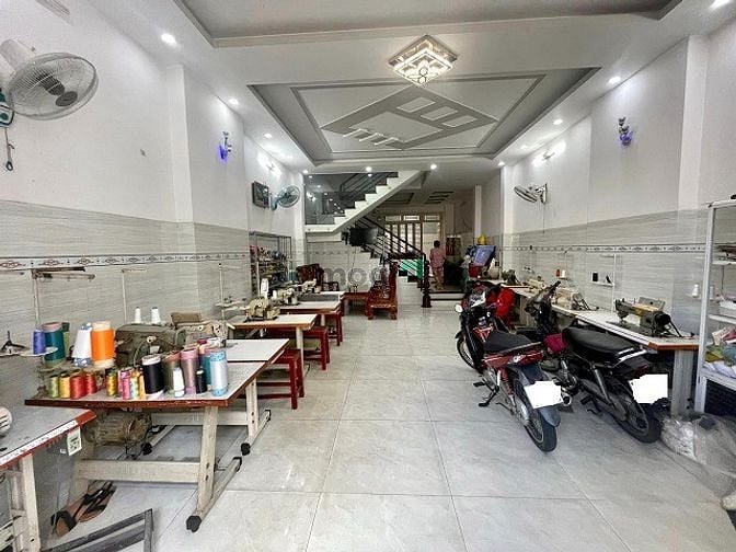 Hình ảnh Nhà BTCT 4 tầng 83m2 hẻm xe hơi thông 40 Tô Hiệu, nở hậu 5.15m