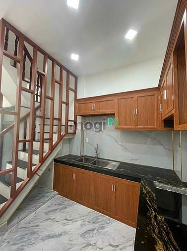 Hình ảnh Bán Nhà Chợ Bình Thành-Bình Tân, 33m2, HXH 8m, Sổ Hồng Riêng.