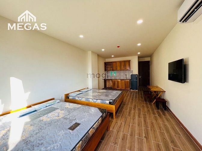 Hình ảnh Căn Hộ Studio, Full Nội Thất, Ban Công Riêng ngay Dương Quảng Hàm