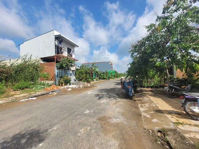 Hình ảnh Nền 10B3 KDC Tân Phú, Cái Răng, Tp Cần Thơ Giá Mb6623 phiên bản mới nhất