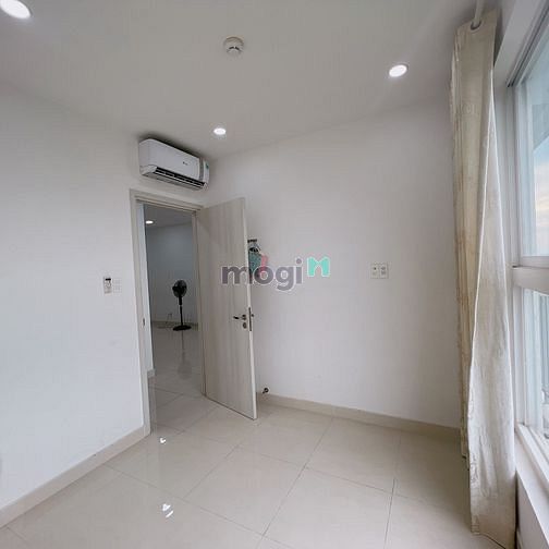 Hình ảnh Cho thuê cộng hoà garden 75m2,2pn,2wc giá 12tr/th ở liền