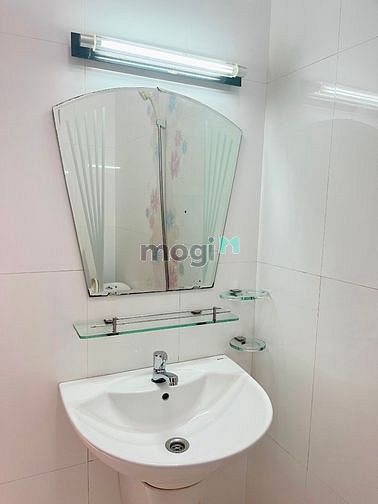 Hình ảnh Cho thuê CHDV full nội thất như hình - nguyễn biểu quận 5