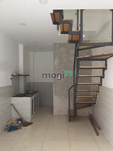 Hình ảnh 2 tỷ 6 - Nhà HOÀNG VĂN THỤ . F2 . Tân Bình - 2pn , Hẻm 3m