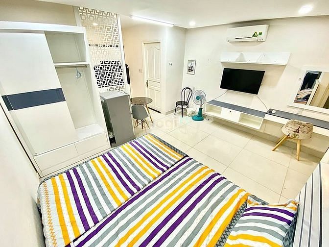 Hình ảnh Căn Hộ Full Đồ Ban Công Lớn Ngay Lê Hồng Phong Quận 10