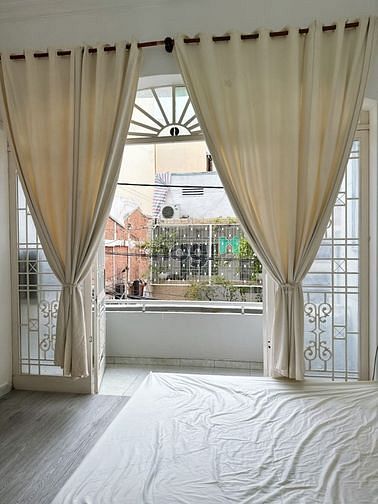 Hình ảnh Khai Trương CHDV Mới Full Nội Thất, Ban Công Thoải Mái Trồng Cây