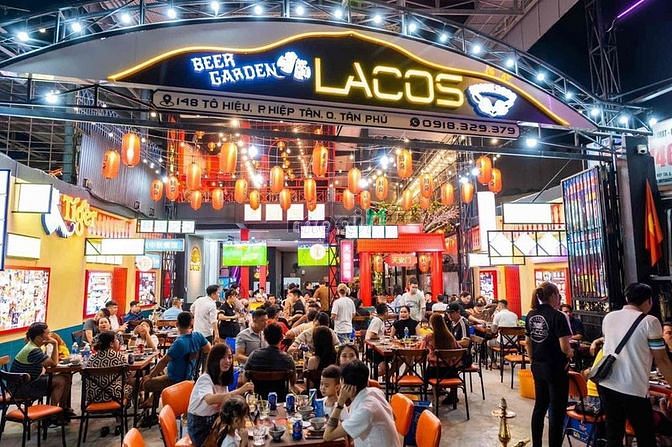 Hình ảnh Cho Thuê Rooftop 570 m2 Mở Nhà Hàng - Cafe Siêu Đẹp Quận Tân Phú
