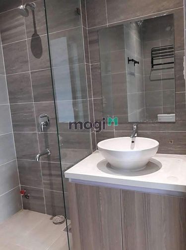Hình ảnh Cho thuê phòng ban công_thoáng mát, sạch sẽ_đủ nội thất ở Lý phục man