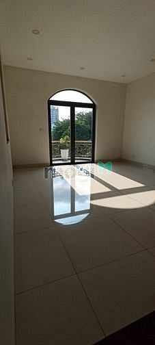 Hình ảnh Cho thuê biệt thự mới đẹp khu tên lửa 8x20m 2 lầu 5Pn có nội thất