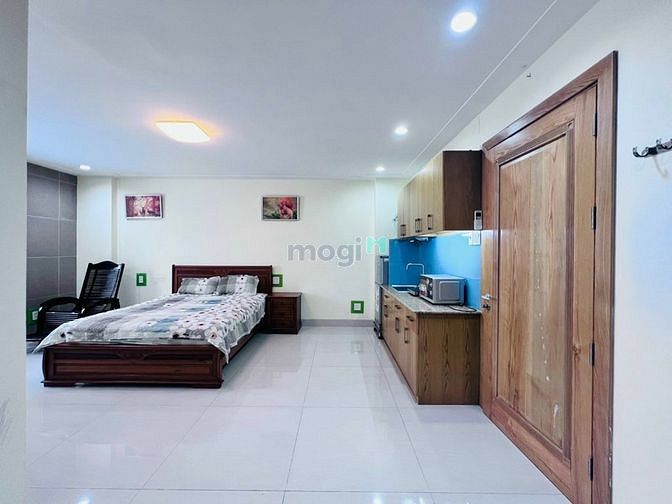 Hình ảnh Còn trống studio cửa sổ lớn thoáng mát Phú Mỹ Q7