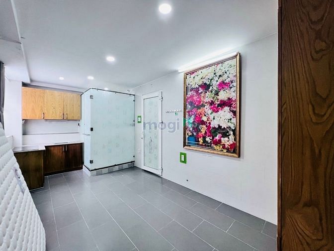 Hình ảnh Còn trống studio cửa sổ lớn thoáng mát Phú Mỹ Q7
