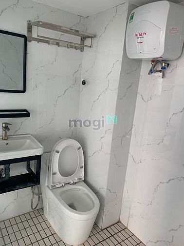Hình ảnh Trống studio 1pn ban công máy giặt riêng