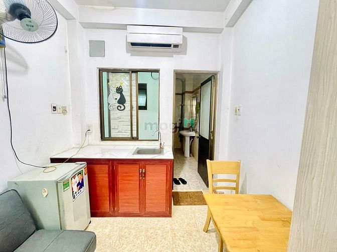 Hình ảnh Studio Full Nội Thất Tại Đường Hoàng Văn Thụ