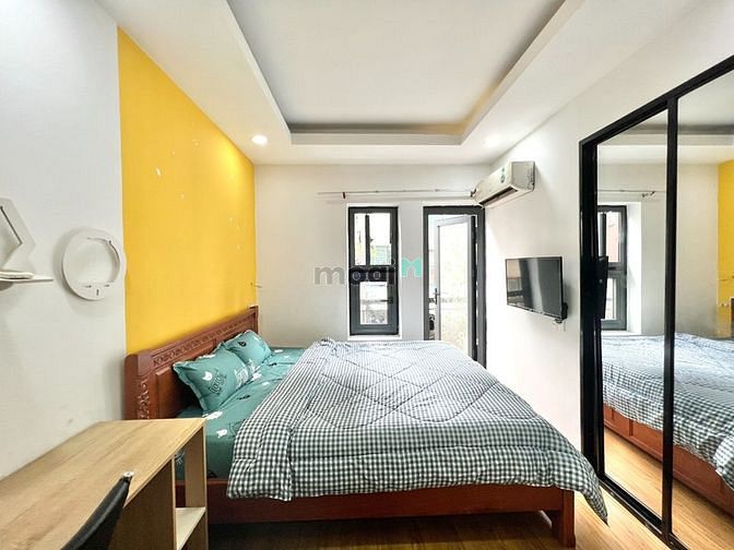 Hình ảnh Căn Hộ Balcony Máy Giặt Riêng Y Hình Ngay Trần Phú Q5