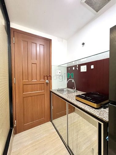 Hình ảnh Căn Hộ Balcony Máy Giặt Riêng Y Hình Ngay Trần Phú Q5