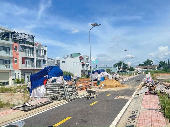 Hình ảnh Sang nhanh lô đất 50m2 MT kinh doanh Hương Lộ 2 cách Aeon Bình Tân 2km