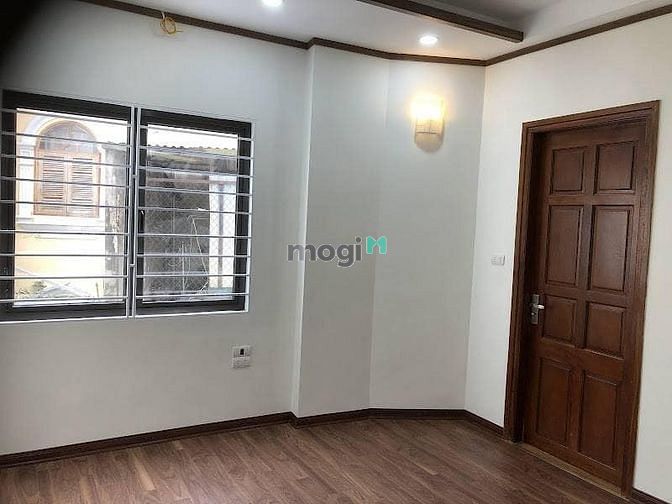 Hình ảnh Nhà đẹp long lanh ngõ 5 Láng Hạ, giá 5.9 tỷ, 33m2x5T, ô tô đỗ cửa