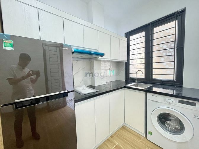 Hình ảnh Đại Học Bách Khoa Full Đồ Thang Máy Giá Tốt