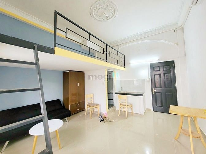 Hình ảnh Phòng Duplex - Ban Công Riêng + Cửa Sổ