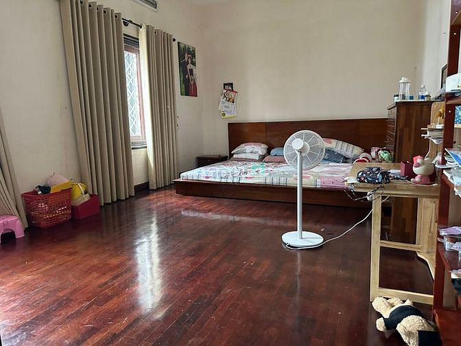 Hình ảnh Cho Thuê Biệt Thự Góc 2 Mặt Tiền 86D Phổ Quang, P2, Tân Bình