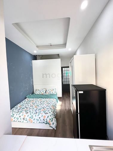 Hình ảnh Phòng Cửa Sổ Thoáng Mát Giá Rẻ Full Nội Thất Đường Cách Mạng Tháng 8