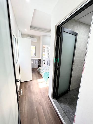Hình ảnh Phòng Cửa Sổ Thoáng Mát Giá Rẻ Full Nội Thất Đường Cách Mạng Tháng 8